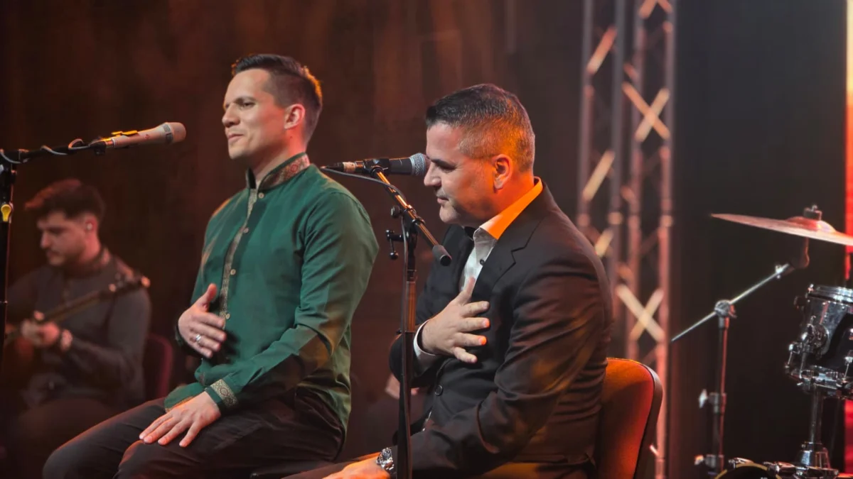 Bajramska svečanost: Koncert duhovne muzike i ilahija održali Armin Muzaferija i hfz. Aziz Alili