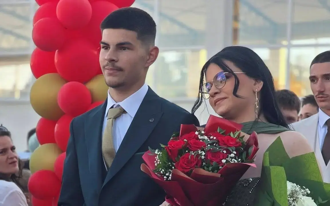JU Prva srednja škola „Dr. Husein Džanić“ ispratila još jednu generaciju maturanata