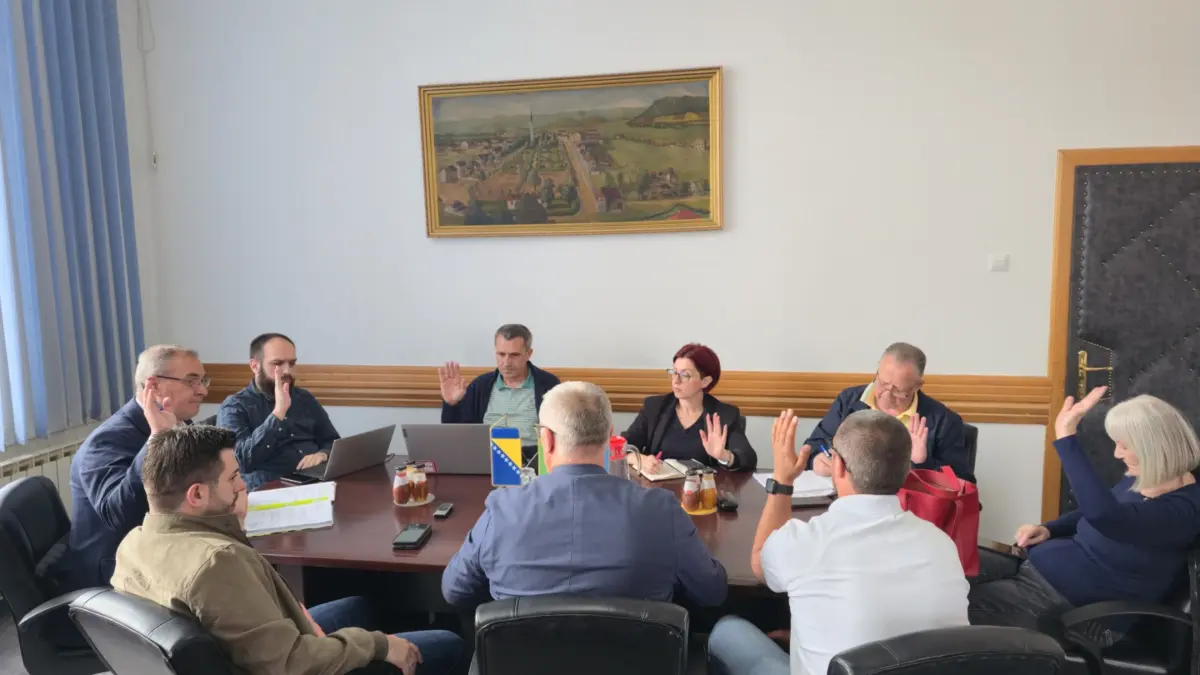 Utvrđen dnevni red i termini XXI redovne i tematske sjednice o problemu napuštenih pasa