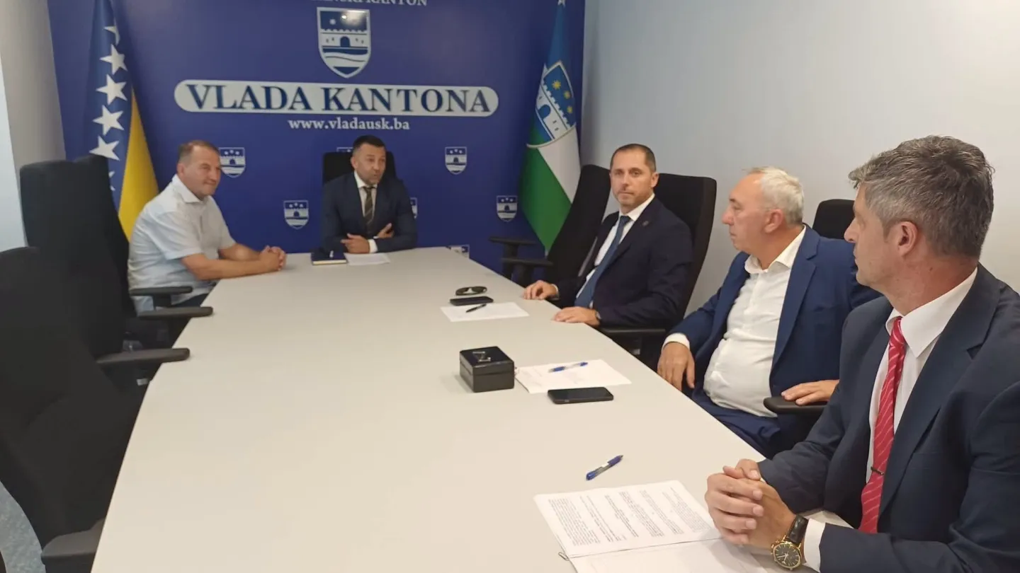 Velikoj Kladuši 90.000 KM sredstava iz vodnih naknada za predložene projekte