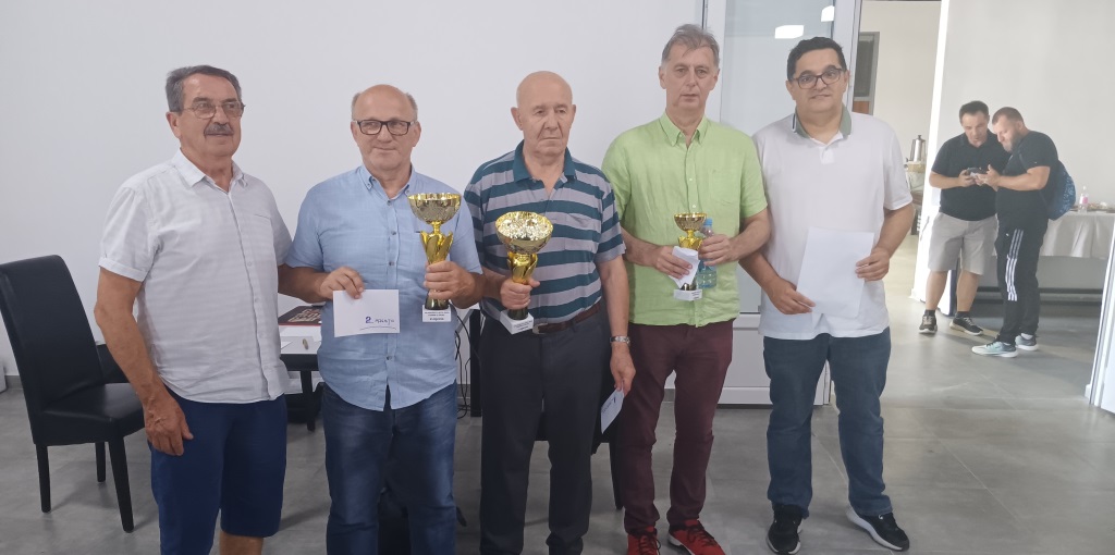 Milan Vukić, višestruki prvak bivše Jugoslavije, pobjednik Šahovskog turnira u Velikoj Kladuši