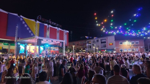 Tropico Band oduševio publiku na Kladuškom ljetu