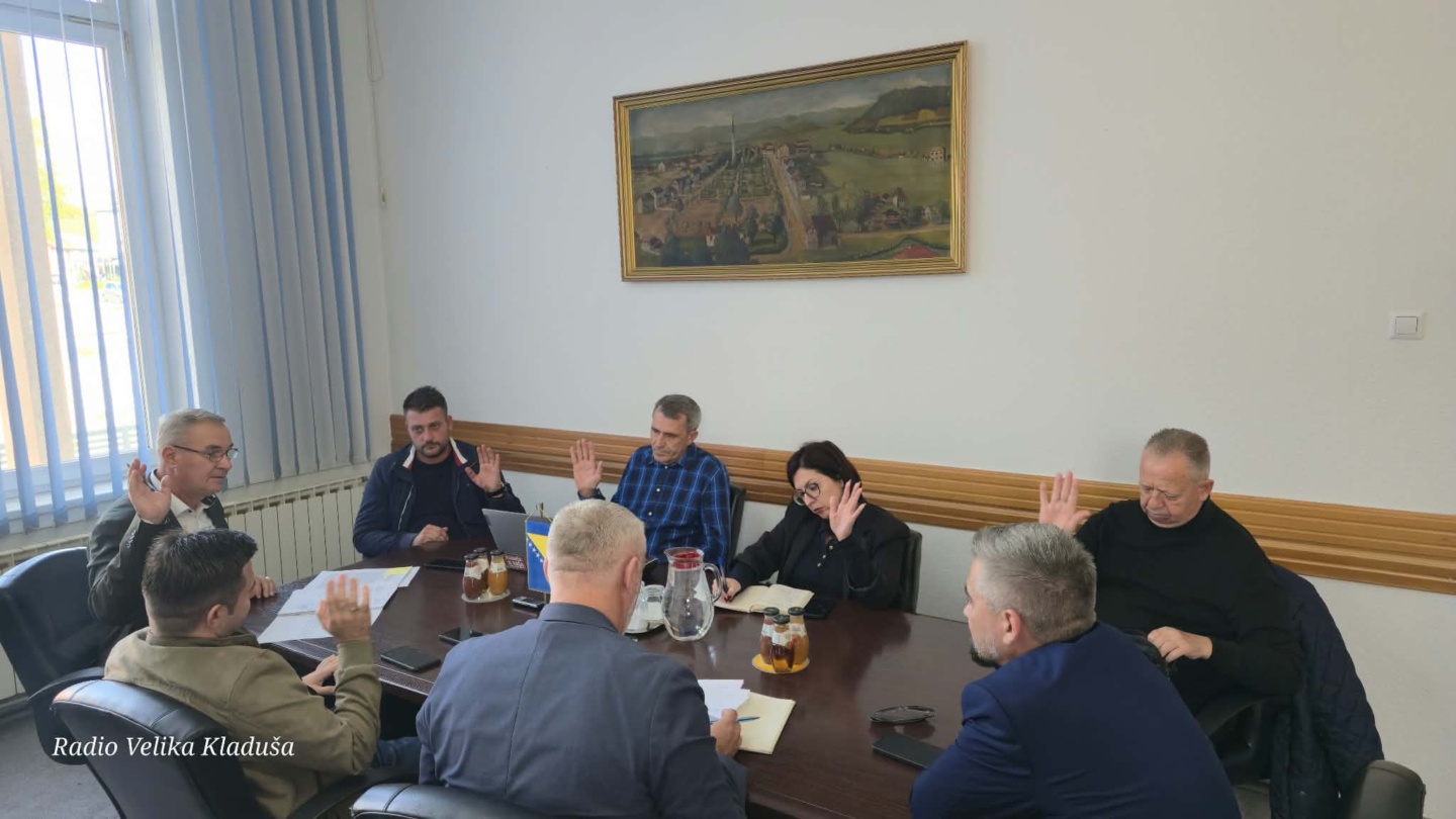 Općinsko vijeće Velike Kladuše nastavlja sa zasjedanjem, naredna sjednica 22. oktobra